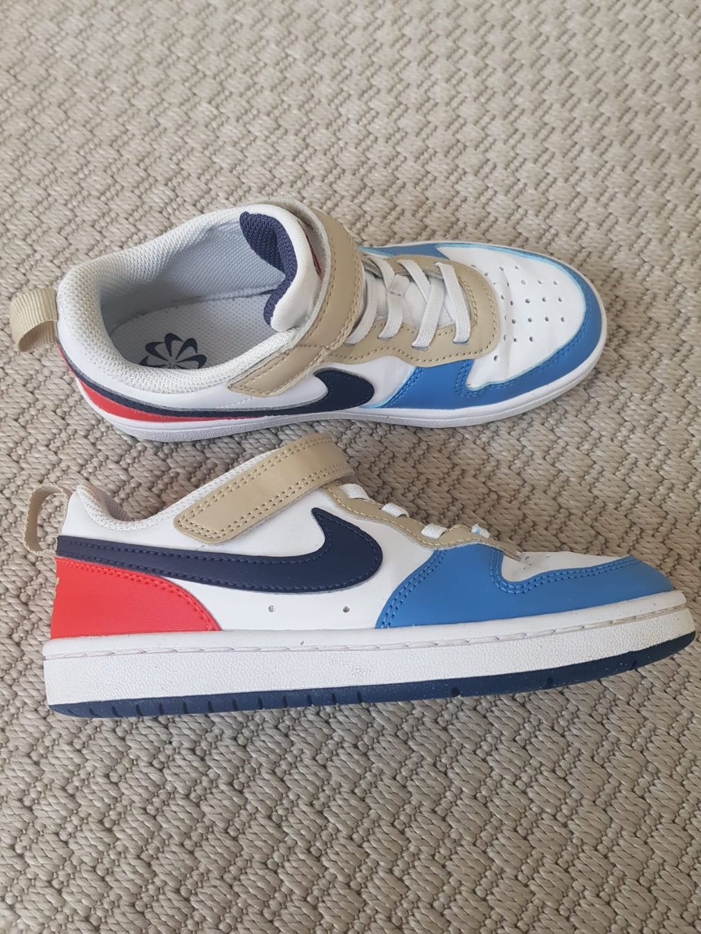 Nike Scarpe per ragazzi: Kinder Nike Sneakers – Usato da Münchenstein venduto da mt25