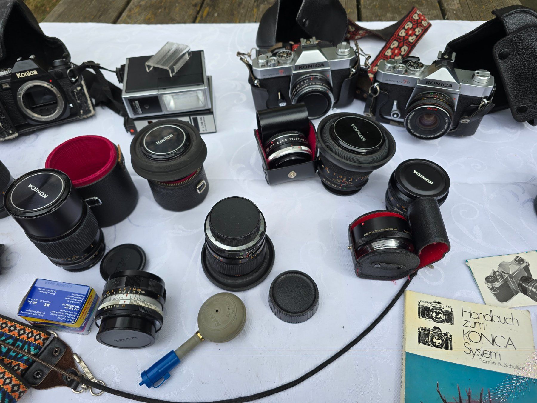 Konica Fotocamera: Spiegelreflexkamera Konica Autoreflex T3 – Usato da Rotkreuz venduto da Husima 4