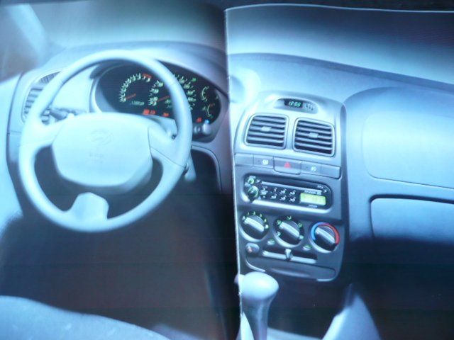 Hyundai Documenti: Hyundai Accent Prospekt 2000 – Usato da Zofingen venduto da sosalinos01 3