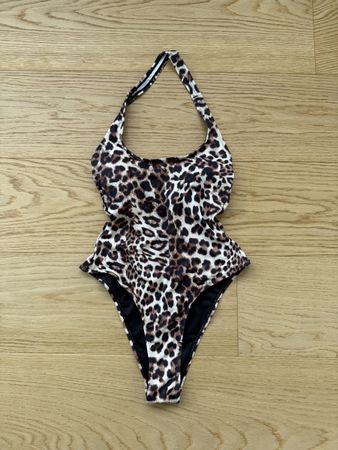 Neuwertiges Badekleid im Leoprint Grösse 36/S