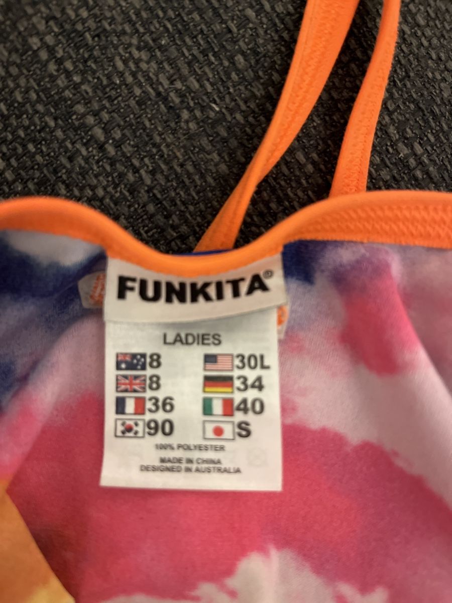 Costumi da bagno & Bikini: Funkita Badeanzug/Badekleid Gr. 34 – Usato da Rothenburg venduto da Calabasas99 2