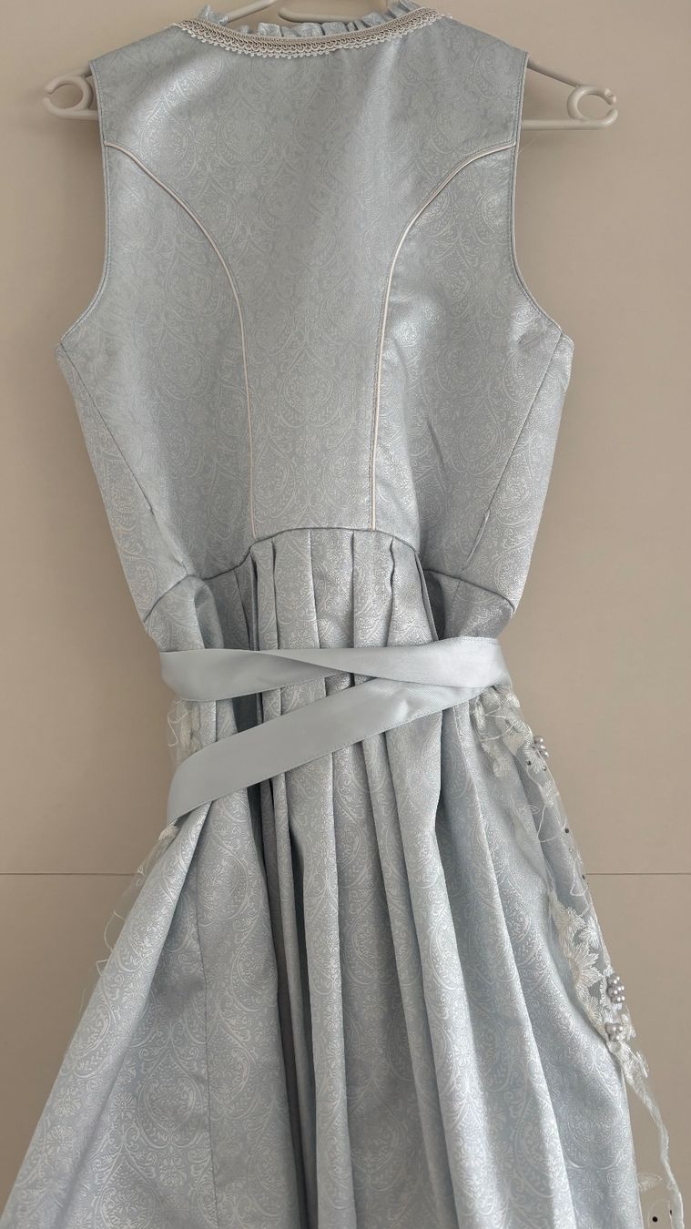 Krüger Kleider: Dirndl Krüger – Gebraucht aus Freienbach von carlita6087 2