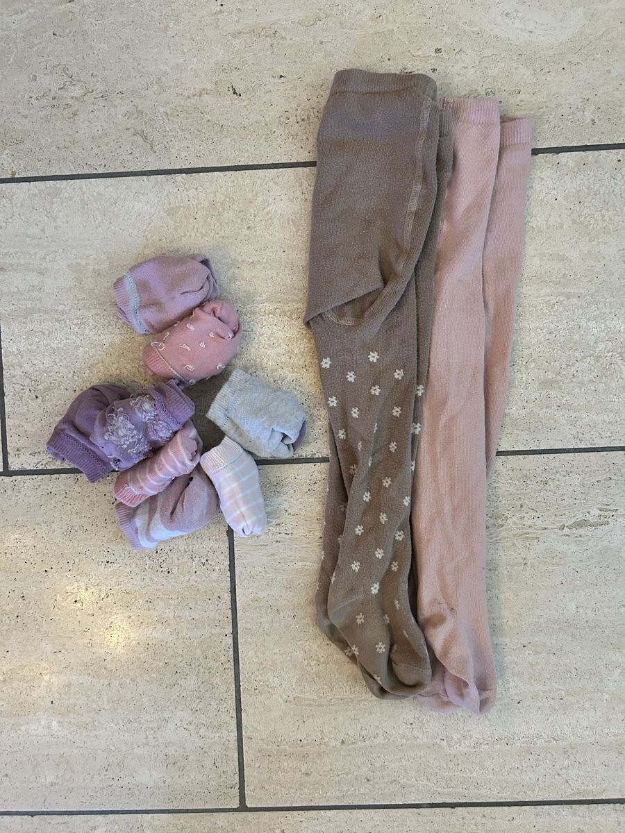 Lotti & Set di vestiti: 39-teiliges Kleiderpaket Grösse 80 – Usato da Berikon venduto da Skydive11 2