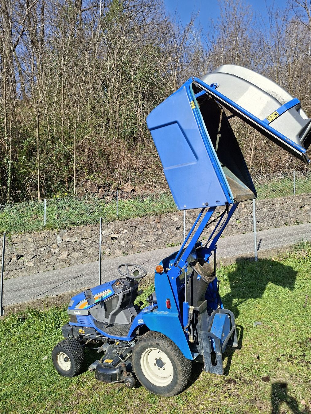 Iseki Trattori: Kleintraktor Rasentraktor Iseki SGR19 – Usato da Comano venduto da agr_tyf8 4