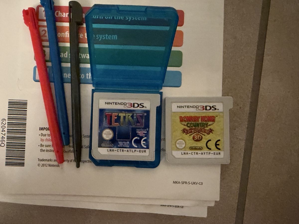 Nintendo Console: Nintendo 3DS XL Blu – Usato da Giubiasco venduto da KavinskyIV 4