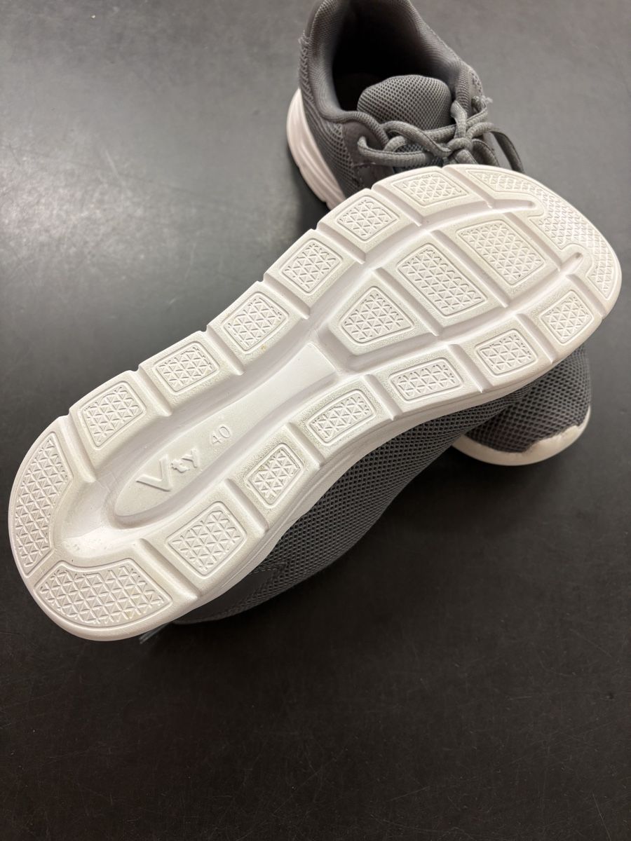 Dosenbach Scarpe da uomo: Sneaker grau, Grösse 40 – Usato da Büren an der Aare venduto da Nikito2001 4