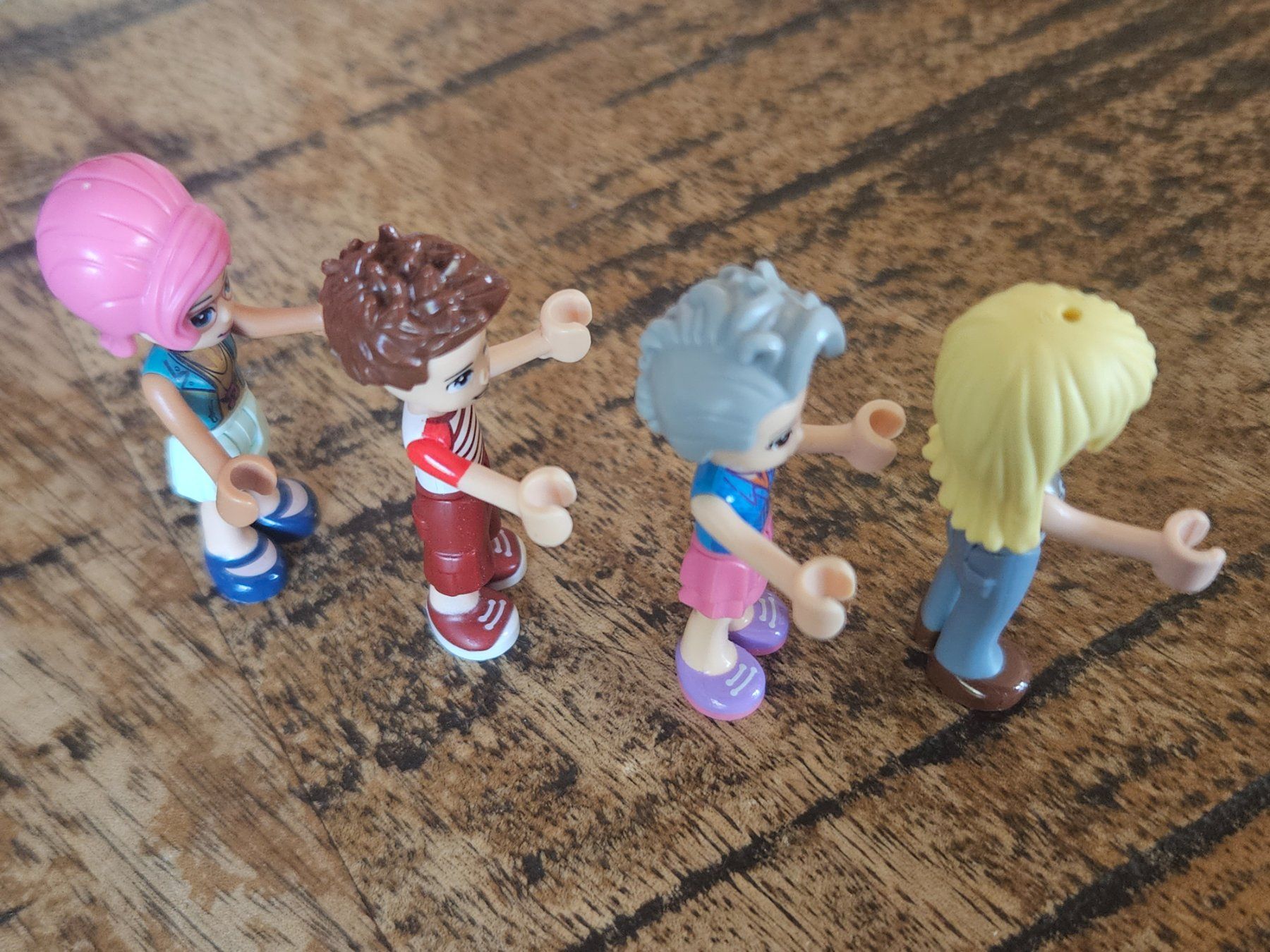 Lego Baukästen: lego friends lot de 4 figurines – Gebraucht aus Confignon von Ecrofigs 3