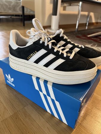 Adidas Gazelle Bold Black/White Gr. 40