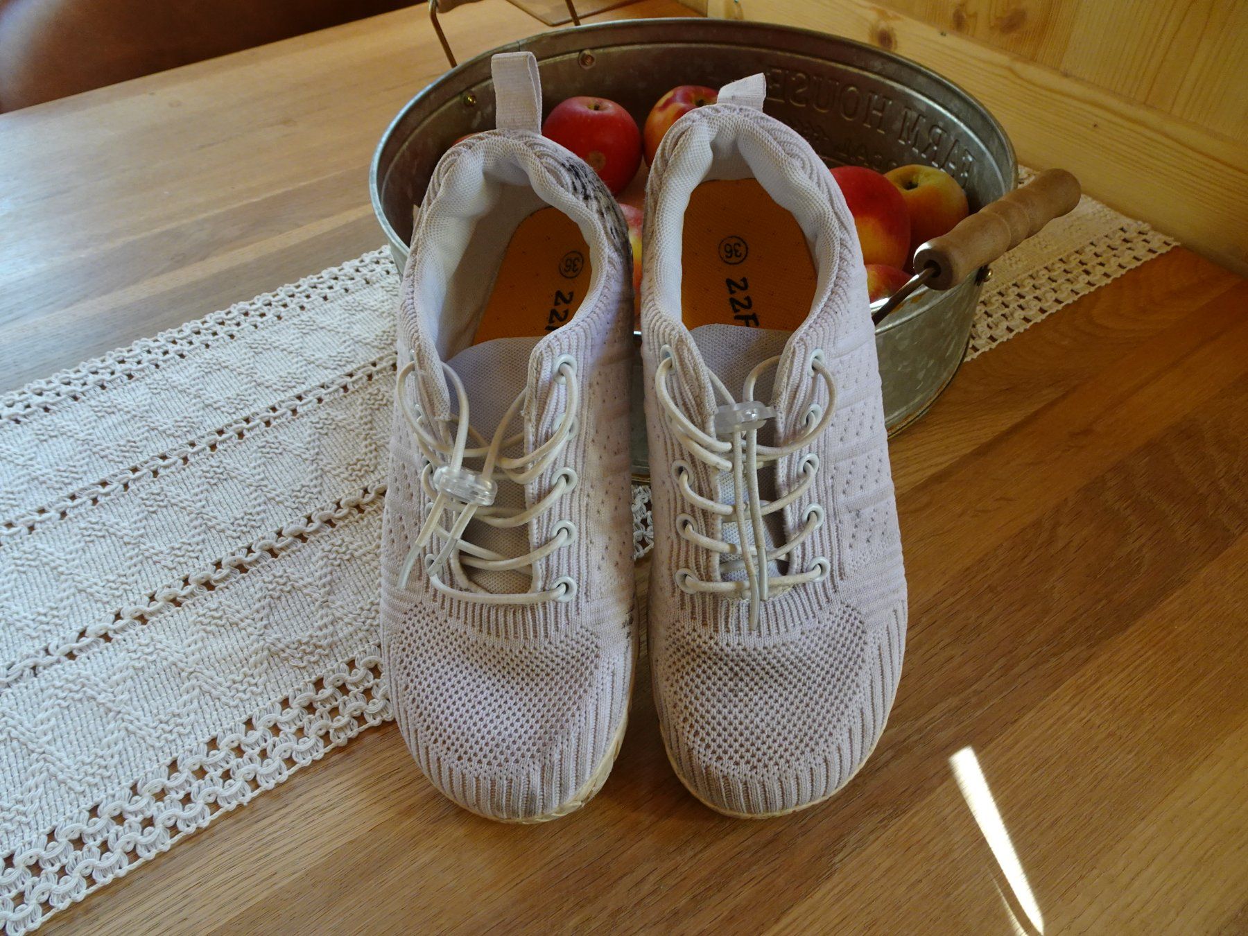 Scarpe da donna: Barfussschuhe weiss Gr. 36 - 226469 – Nuovo (secondo la descrizione) da Küssnacht am Rigi venduto da Schuhe-Secondhand5