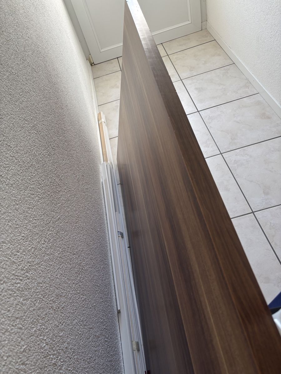 Tables: Tisch – D'occasion à Nussbaumen TG par MNH.