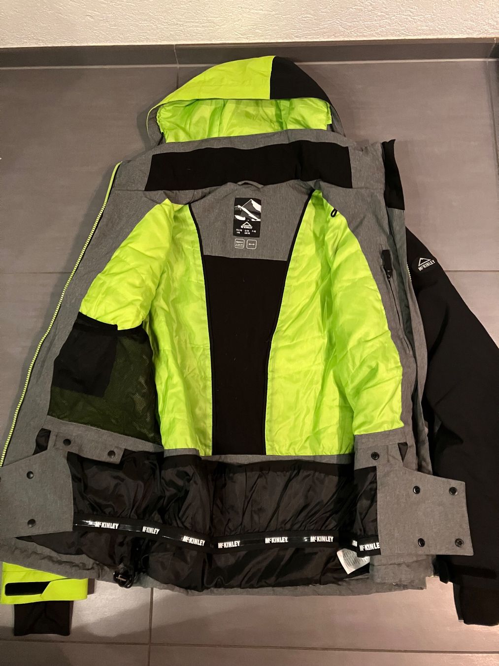 Mckinley Skis: Ski Jacke – Gebraucht aus Adlikon b.Regensdf von lau_cp5r 2