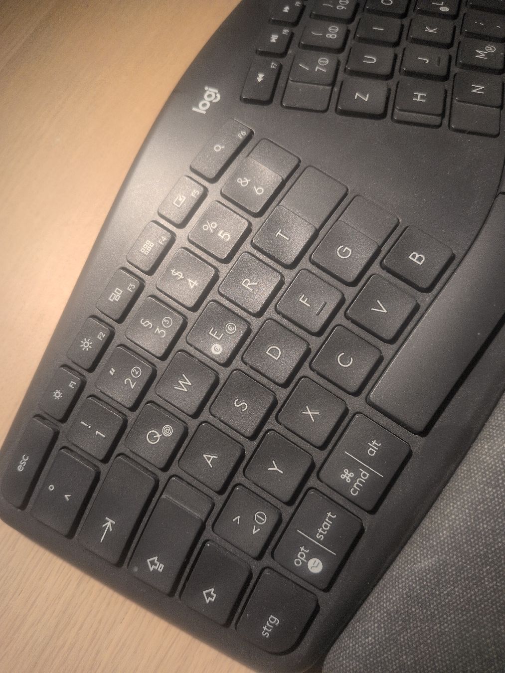 Logitech Tastiere: Logitech Ergo K860 – Usato da Zürich venduto da mar_b7zw 2