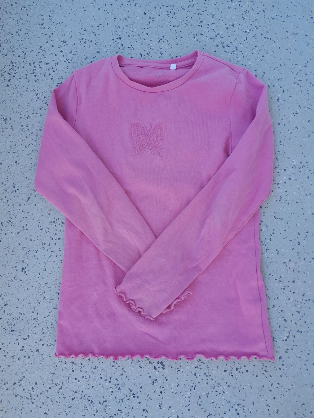 Maglioni & Felpe: Mädchen Shirt Grösse 122 – Usato da Worb venduto da Osterthal