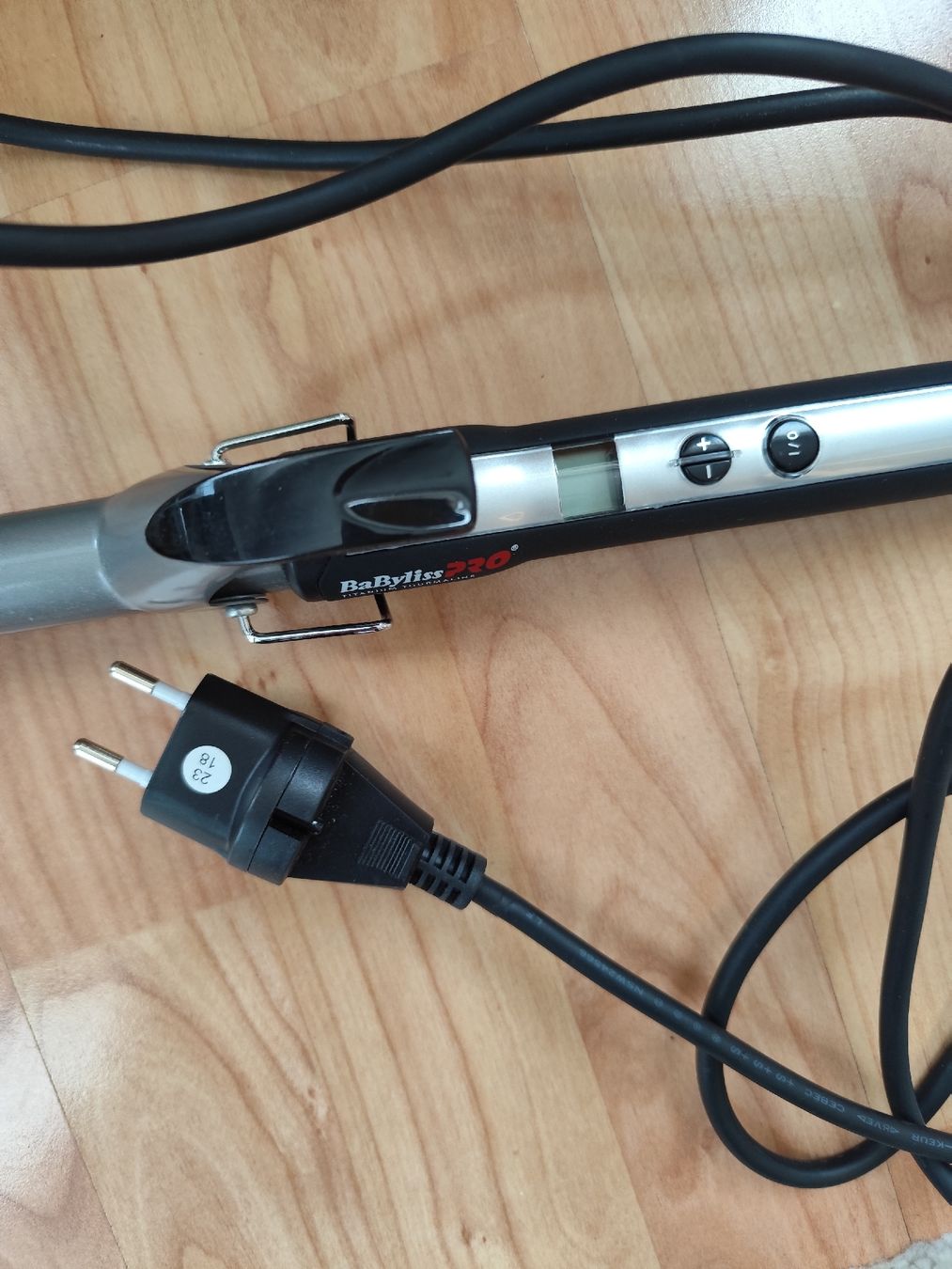 BaByliss Piastre & Arricciacapelli: fer à boucler  – Nuovo (secondo la descrizione) da Tramelan venduto da jos_kb96 2