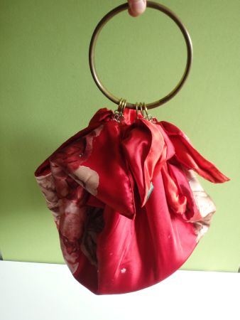 rote italien. Vintage Seidenbeutel Tasche mit Messing Ring