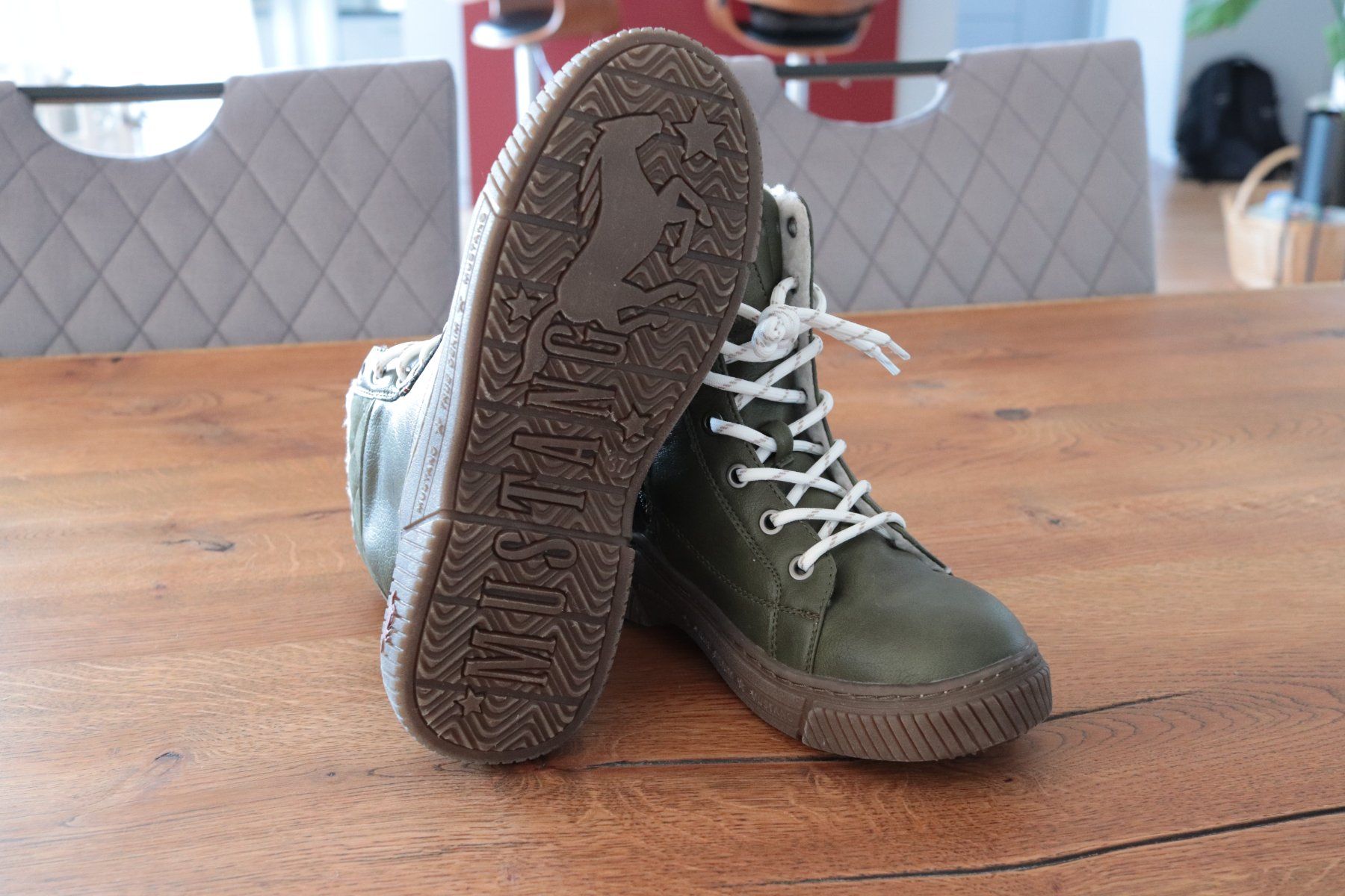 Mustang Scarpe da donna: Neue Mustang Schuhe Gr. 37 – Nuovo (secondo la descrizione) da Ruswil venduto da deb_w5rv 3