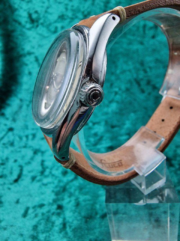 Certina Orologi: Vintage gebrauchte schöne Certina DS. Turtleback Edition – Usato da Bassersdorf venduto da antik_leo 2