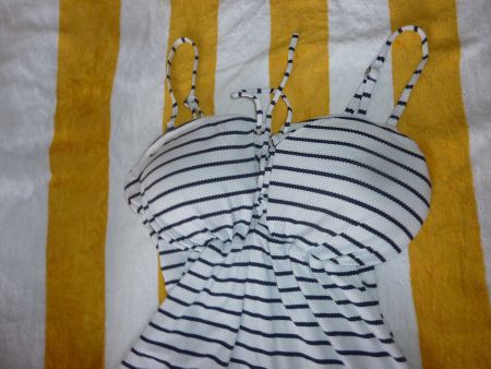 Maillot de bain  à rayures dos nu XL marque lagune