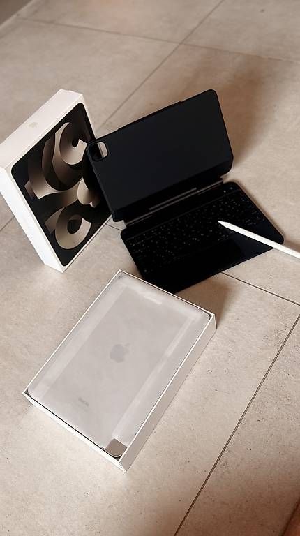 Apple Tablet PC: iPad Air 5. Generation  256 GB  Polarstern – Usato da Bern venduto da ala_8nh5