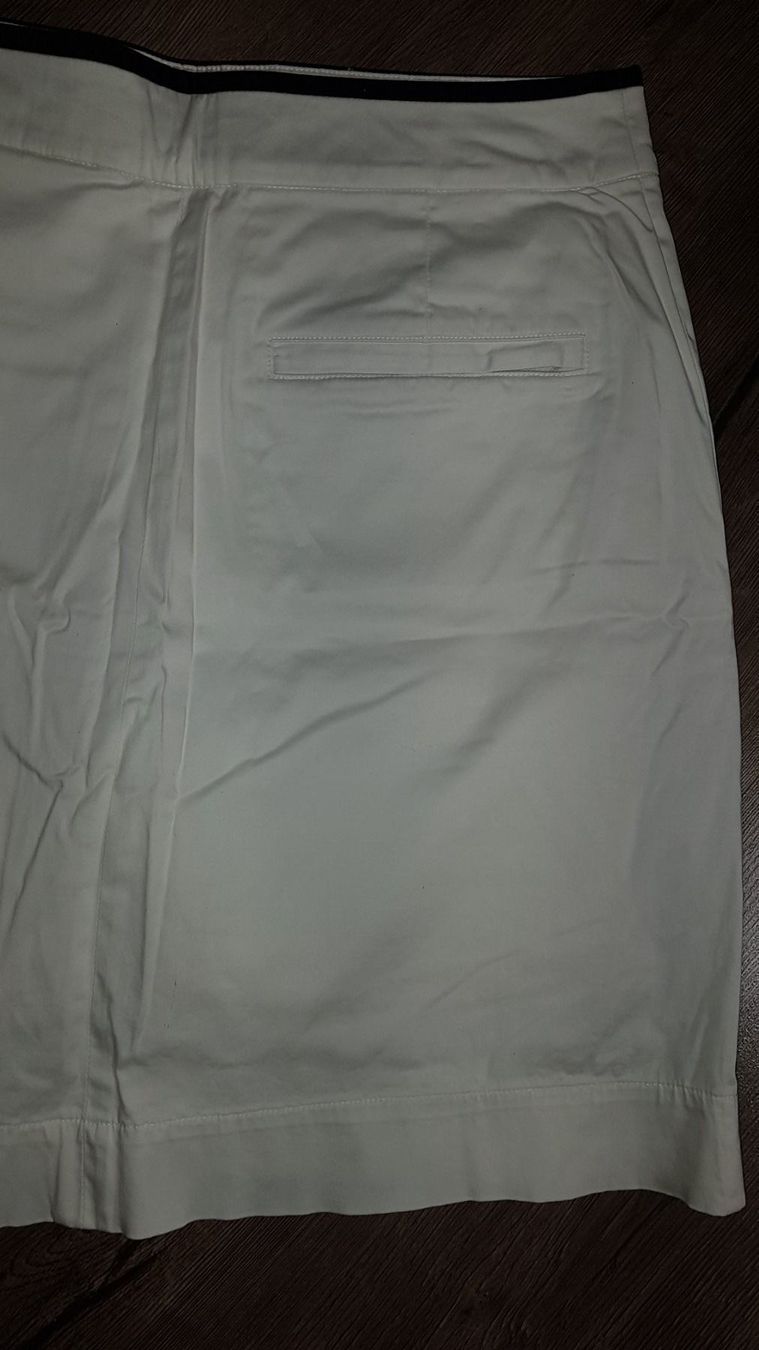 Ralph Lauren Gonne: Ralph Lauren Golf Gr 8 M Rock – Usato da Gwatt (Thun) venduto da Letzte-Chance-III 3