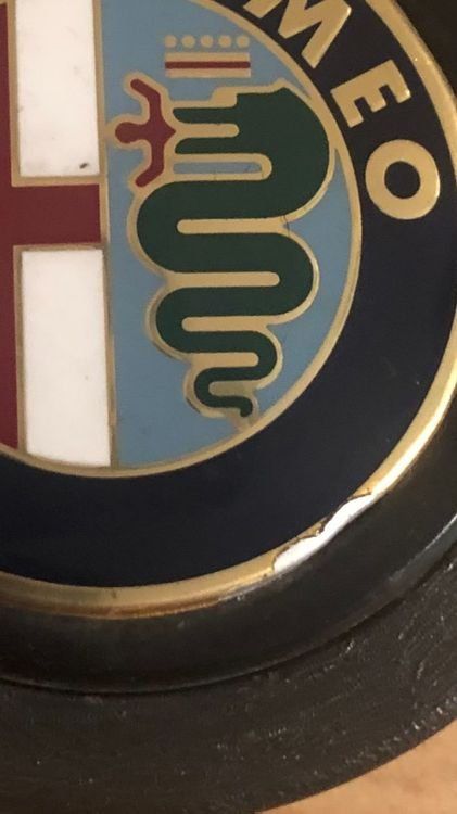 Alfa Romeo Tutti pezzi di ricambio auto: ALFA ROMEO Hupenknopf – Usato da Neuenhof venduto da Boh1 2
