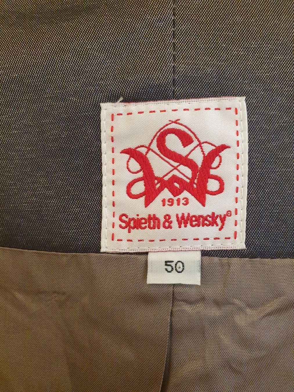 Robes: Wunderschönes Marken Dirndl.NP über 300.- – Neuf (Voir description) à beromünster par marsa123 2