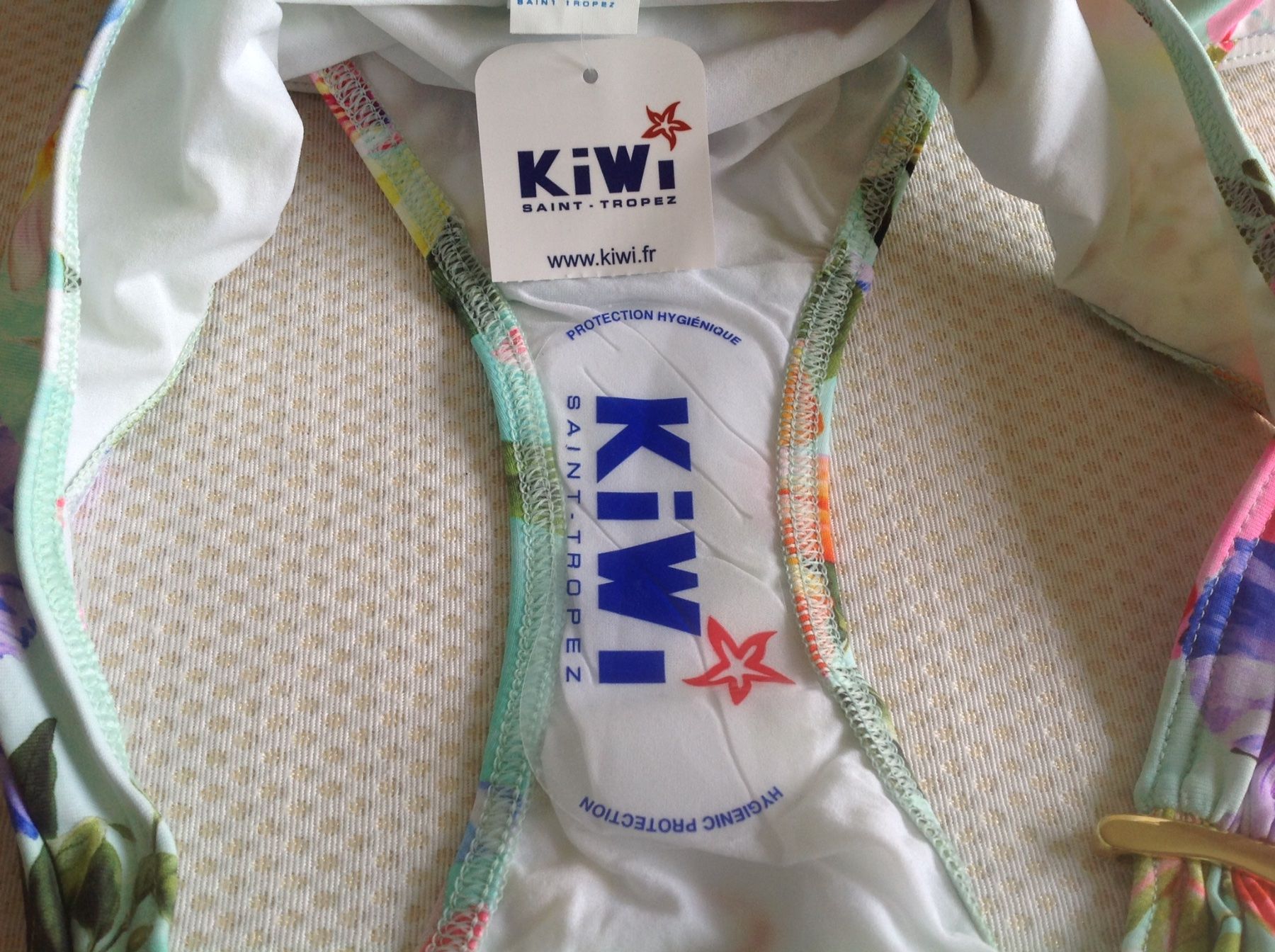 Badekleider & Bikinis: Kiwi - Bikini - 36 - N E U F – Neu (gemäss Beschreibung) aus Sion von accroshoes 9