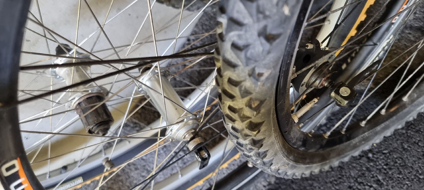Pièces détachées: Diverse 26 Laufräder  – D'occasion à Seon par Stibinio 4