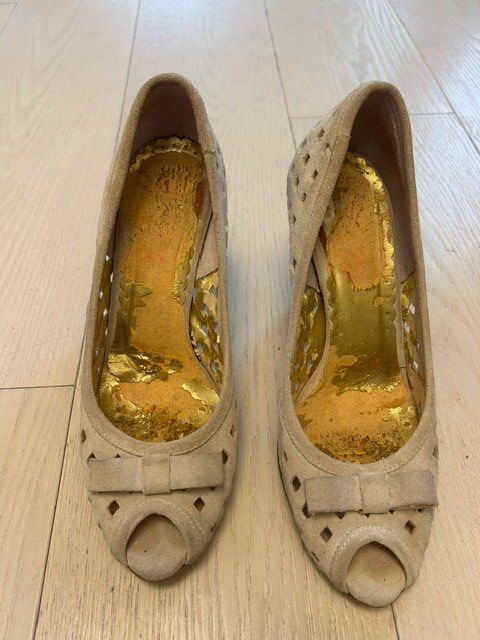 Scarpe da donna: scarpe con tacco nr 39 – Usato da Lugano venduto da camillapersempre