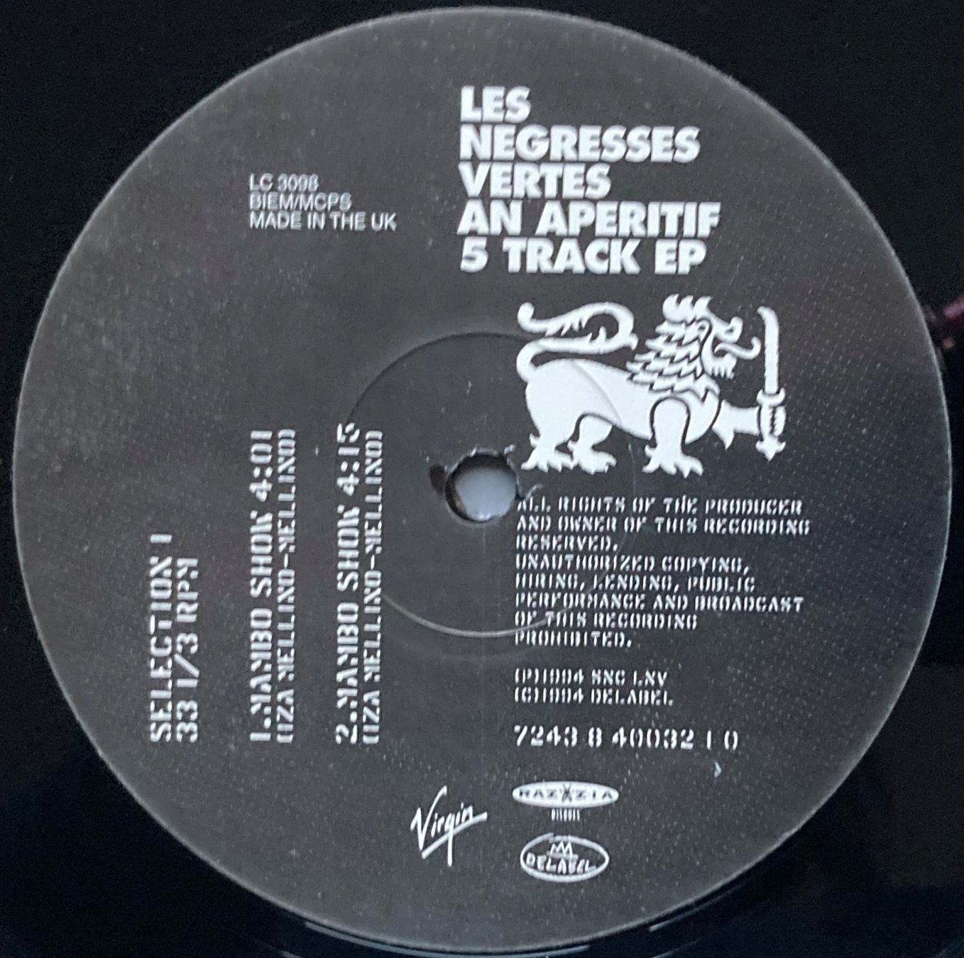 Vinyles: LES NEGRESSES VERTE - AN APERITIF 5 TRACK EP – D'occasion à Poliez-Pittet par Newtown-Records 2