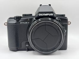 Olympus Stylus 1s - sehr schöner Zustand - 1684 Auslösungen