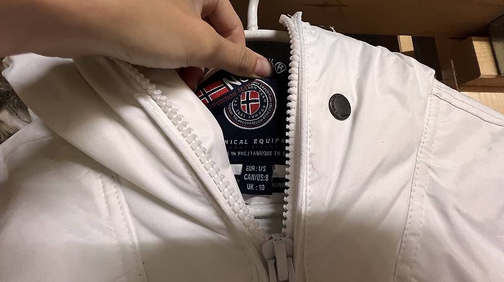 Jacken: Winterjacke Geographical Norway – Gebraucht aus Aarau Rohr von jen_lw9f 2
