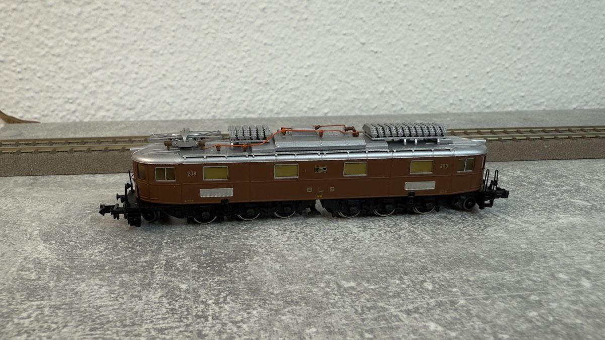 Fulgurex Modellini di ferrovie: Fulgurex BLS Ae 6/8, 208 Spur N Messing – Nuovo (secondo la descrizione) da Schlieren venduto da rat_lq6b 1