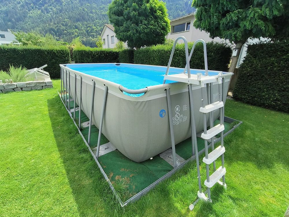Grosser Intex Pool 549 x 274 cm (Gebraucht) in Domat/Ems für CHF 300 ...