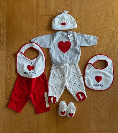 Neues, süsses Baby Herz Set (bis 3 Monate) von GAP