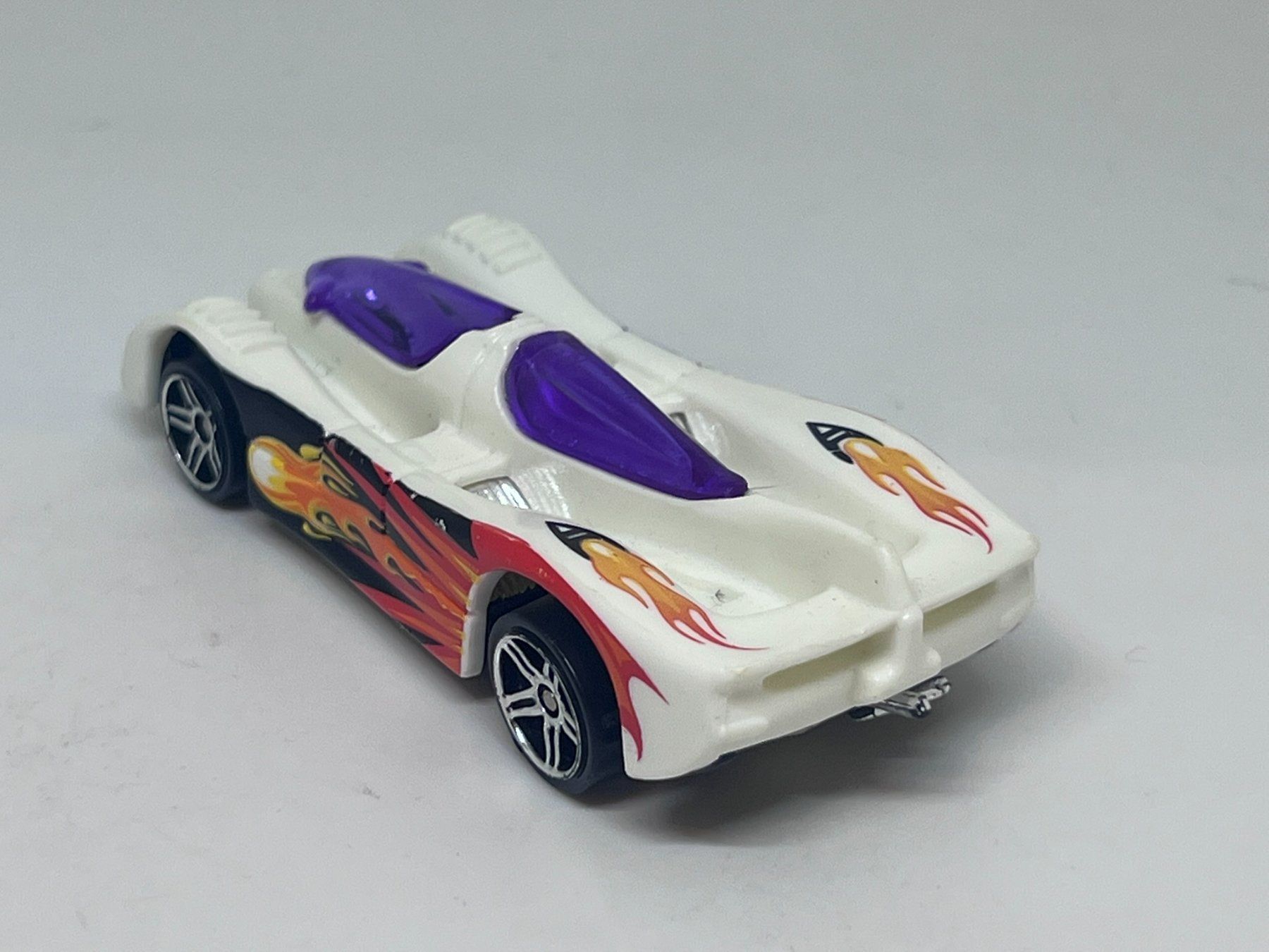 Hot Wheels Modellautos: Hot Wheels Power Pistons #300 – Gebraucht aus Wildegg von LaaBoutique 2