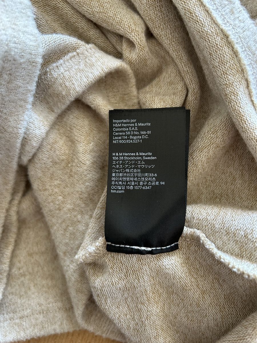 H&M Maglioni & Felpe: Pull H&M perles beige taille 4XL neuf – Nuovo (secondo la descrizione) da Vuisternens devant Romont venduto da cavalier84 6