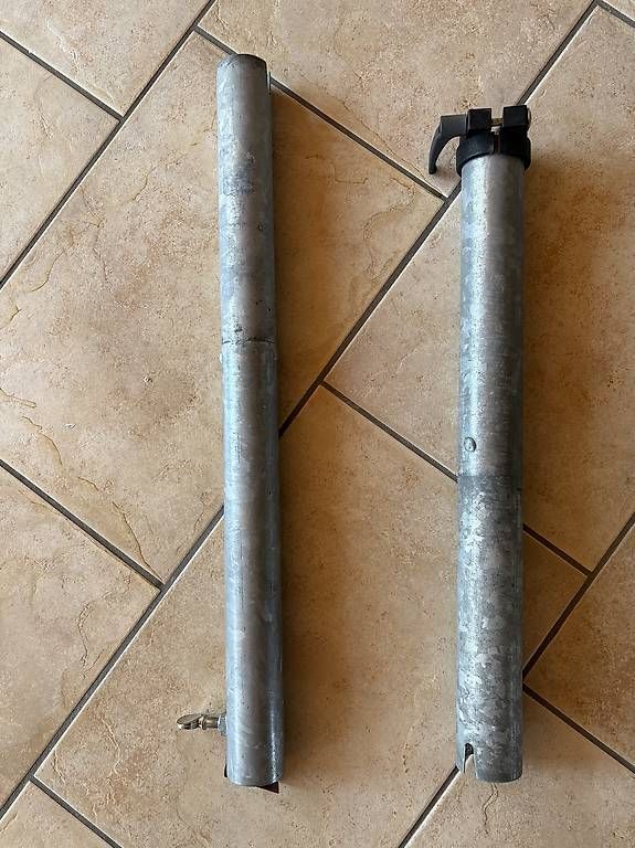 Sonnenschirme: Sonnenschirm mit passendem Metallgestell – Gebraucht aus Rudolfstetten von Mtiny 2