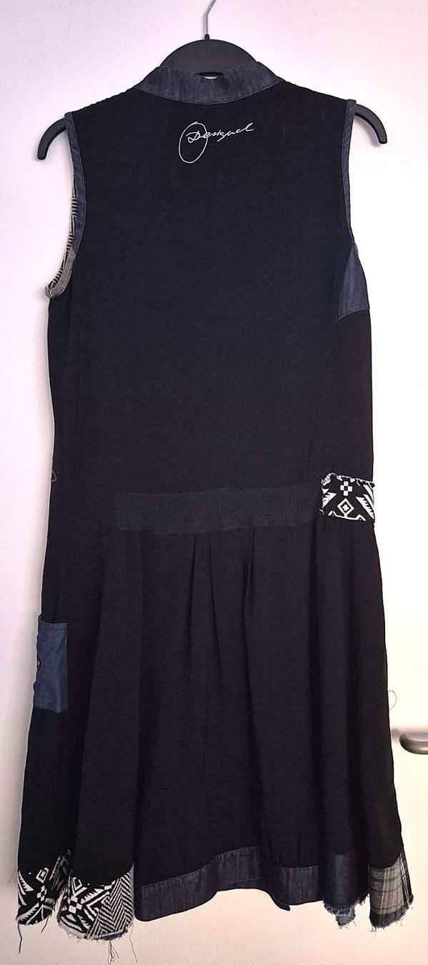 Desigual Kleider: Desigual Kleid Grösse Grösse 38/40 – Gebraucht aus Männedorf von kakischusser 2