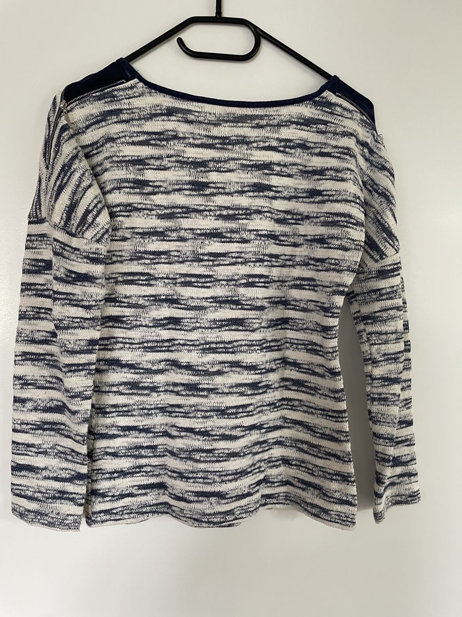 Top: Pull léger femme/adolescente – Usato da Bussigny venduto da Ambre_06 1