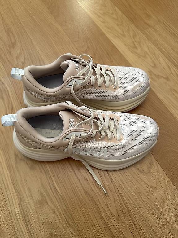Hoka One One Scarpe da uomo: Hoka bondi 8 – Usato da Pully venduto da tarra26 1
