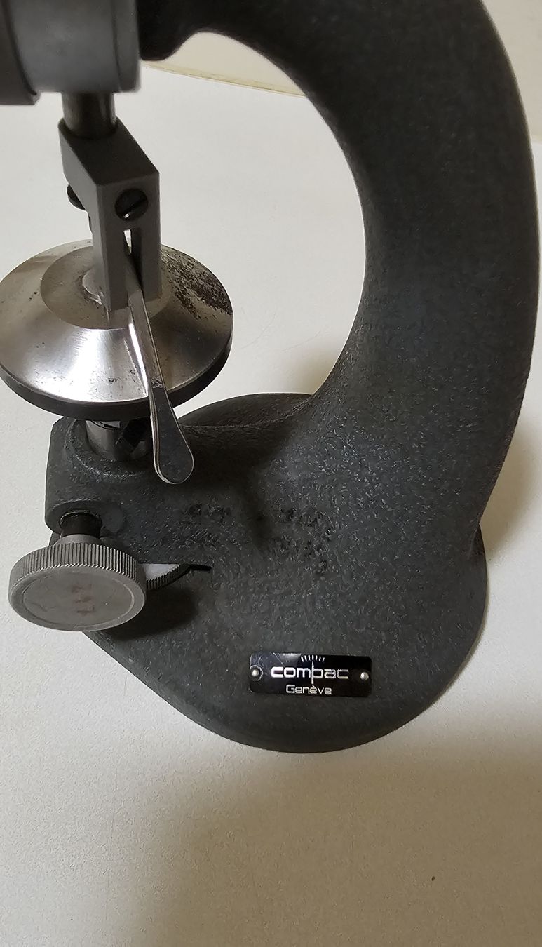 Alle Werkzeuge: Comparateur vertical Compac Geneve, précision 0.002mm – Gebraucht aus Genève von Fresko01 2