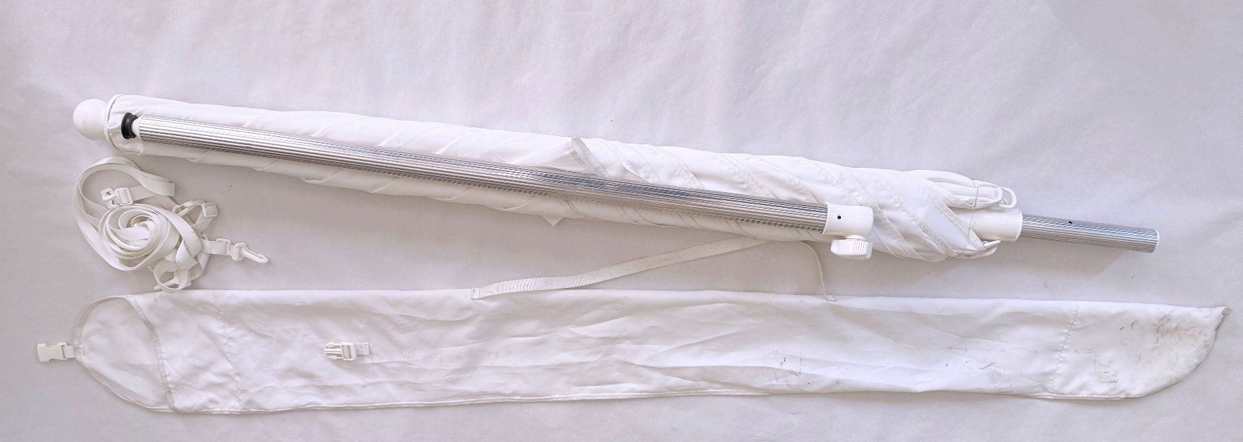 Sonnenschirme: Bootsschirm/Sonnenschirm 180 x 180 cm***** – Gebraucht aus Dübendorf von Orchid18 5