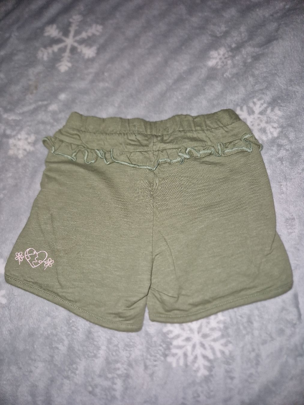 Pantaloni: Khakifarbene Mädchen Sommer Shorts, Grösse 122 – Nuovo (secondo la descrizione) da Neuhausen venduto da Nicolino92 1
