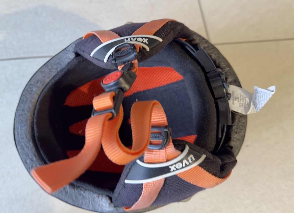 Uvex Caschi: Casque de ski enfant uvex – Usato da Gilly venduto da otiik 2