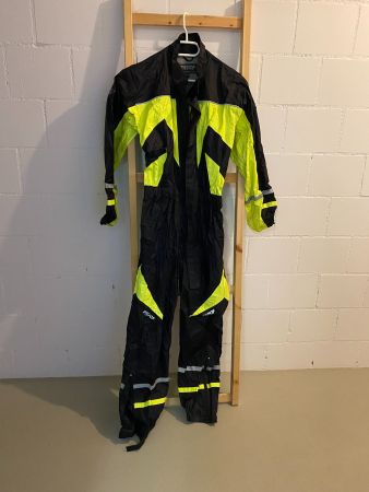 Regenkombi Marke Proof
