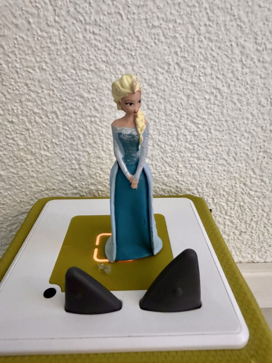 Tonies Figurines: Toniefigur - Elsa die Eiskönigin – D'occasion à Muri AG par proxy_00