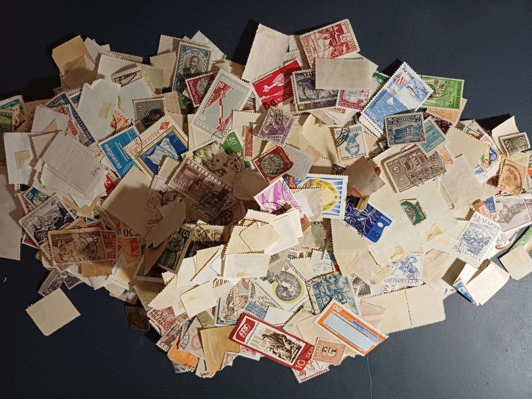Tutti i francobolli: Lot Briefmarken Alt / klassik – Usato da Zürich venduto da Atad