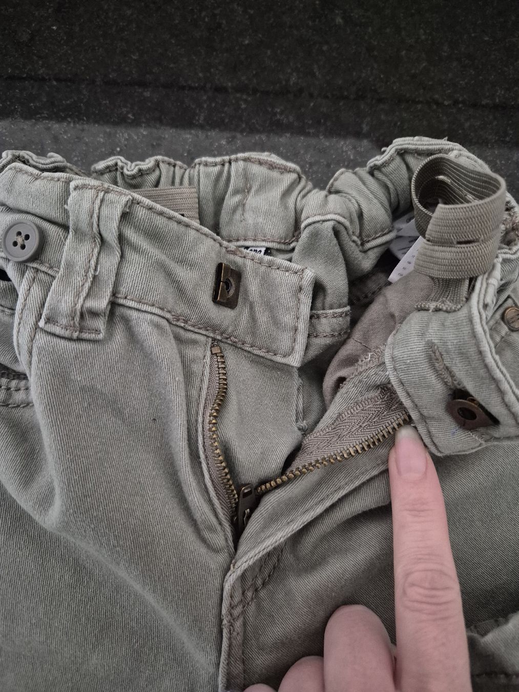 Pantaloni: Hosen Grösse 116 – Usato da Rickenbach SO venduto da S.u.n.s.h.i.n.e.83 5