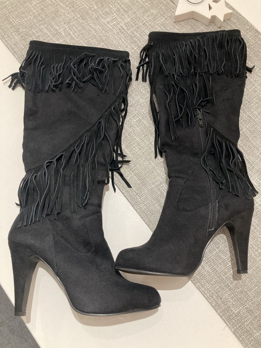 Scarpe da donna: Fransen Stiefel schwarz 40 – Usato da Volketswil venduto da cinicini 4